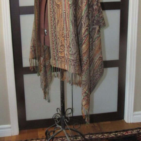 Tucci Pashmina. Multi color. 80 x 28 Inches. NWOT. - Picture 3 of 7